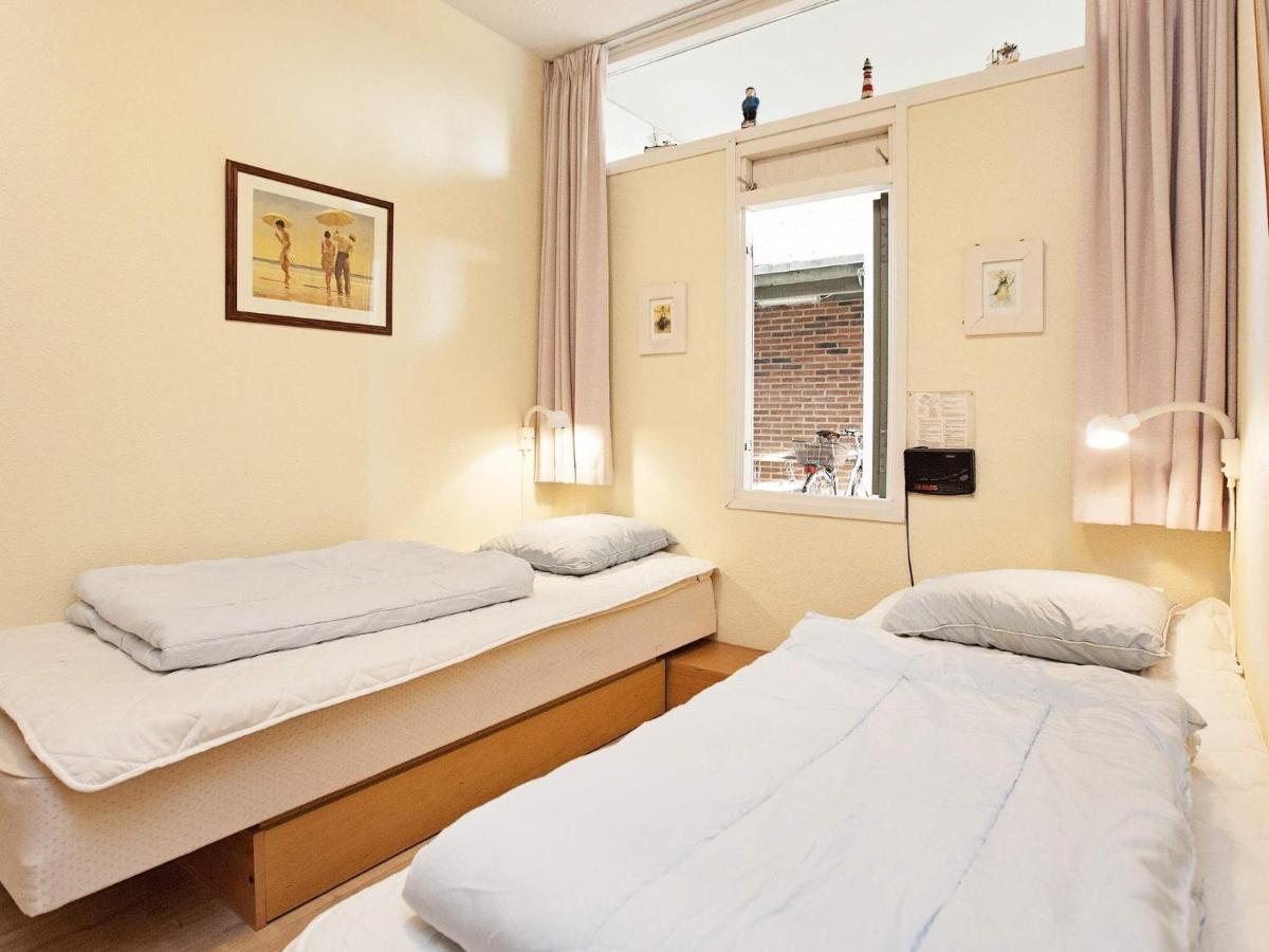 4 Person Holiday Home On A Holiday Park In Fanø エクステリア 写真