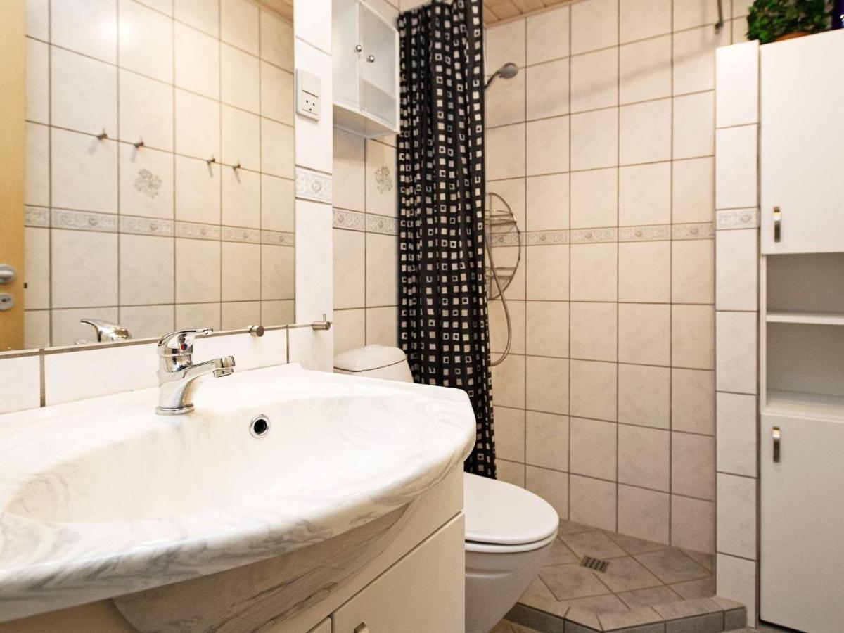4 Person Holiday Home On A Holiday Park In Fanø エクステリア 写真