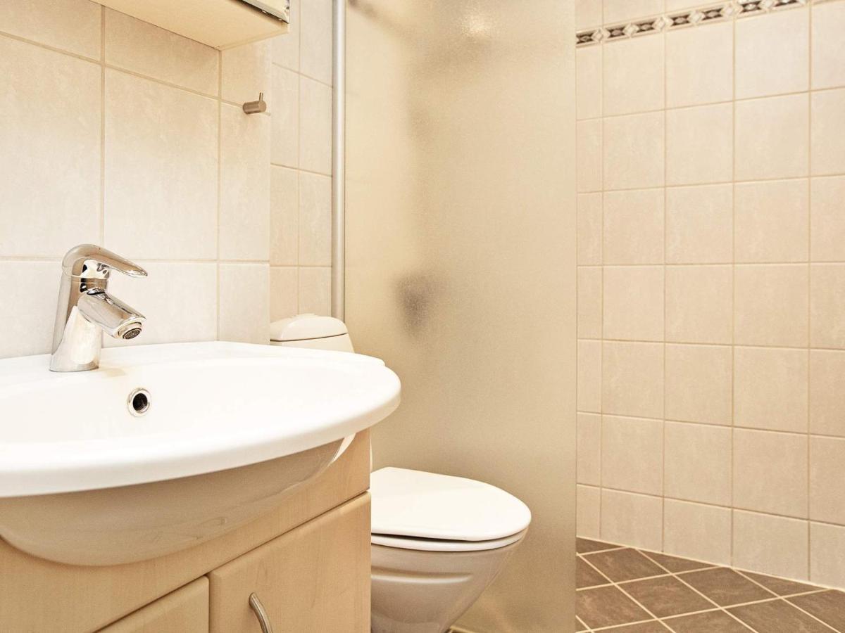 4 Person Holiday Home On A Holiday Park In Fanø エクステリア 写真